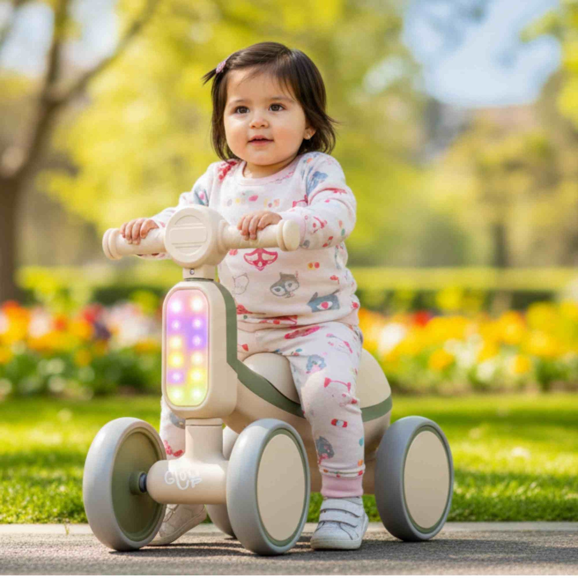 Cuatriciclo Infantil con Luz y Sonido Bambi Verde GlowUp
